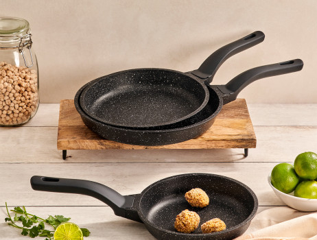 Фото GRONA TRIO FRYING PANS GRONA TRIO FRYING PANS
